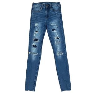 American Eagle Very Ripped Jeans